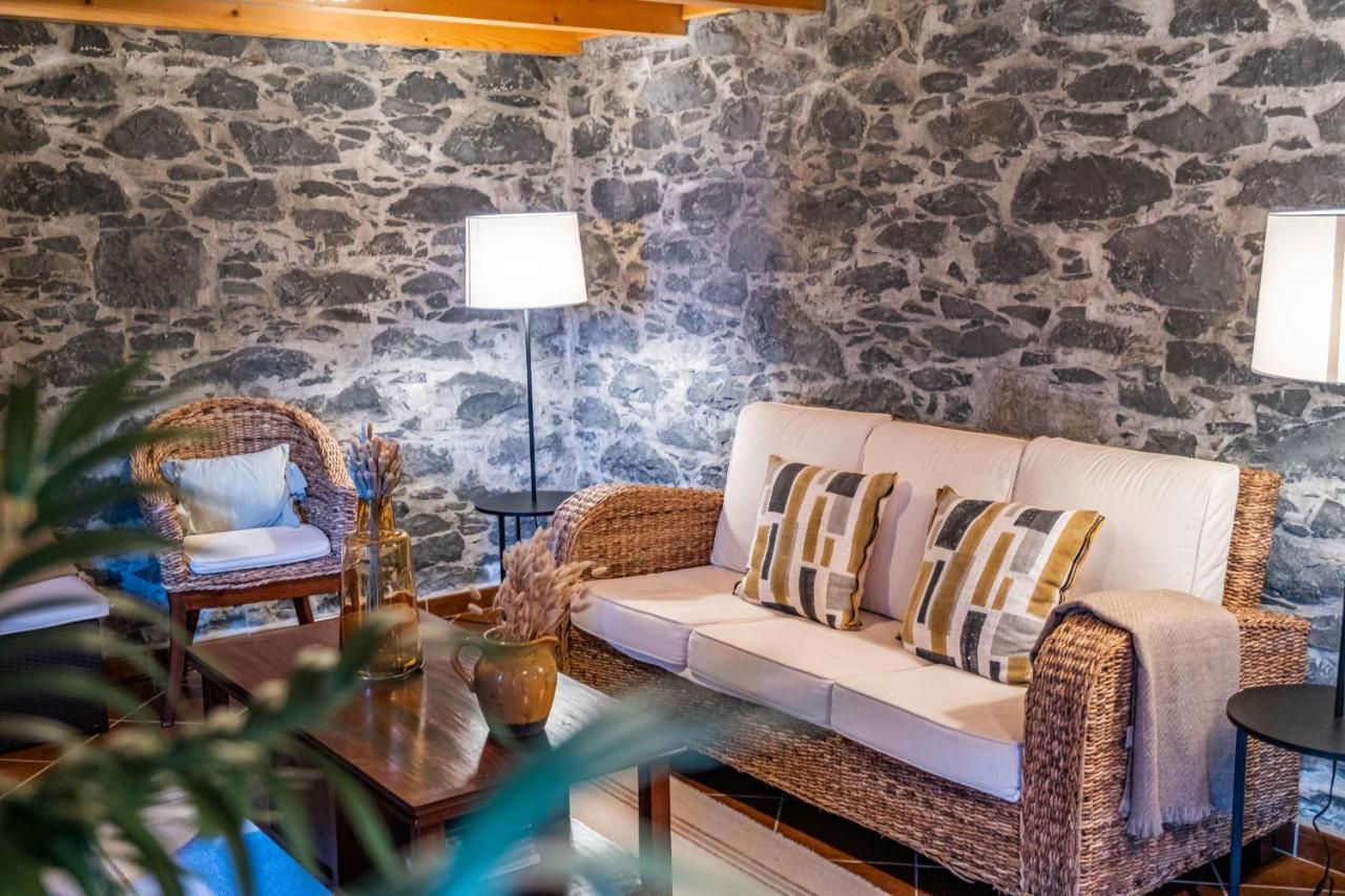 Rainbow Cottage By Madeira Sun Travel ปอนตา ดู ปาร์โก ภายนอก รูปภาพ